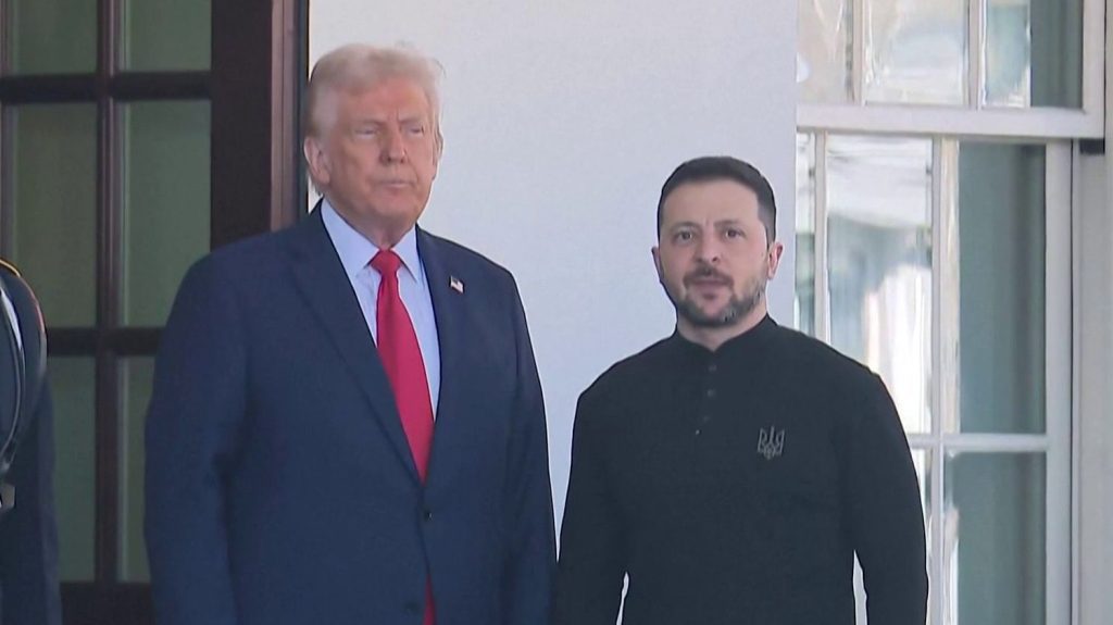 Guerre en Ukraine : Volodymyr Zelensky prêt à "travailler sous le leadership" de Donald Trump pour une trêve