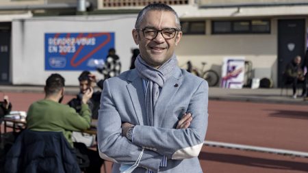 Voile dans le sport : Teddy Riner fait "une erreur" en parlant "de quelque chose qu'il ne connaît pas", affirme à nouveau Mahyar Monshipour