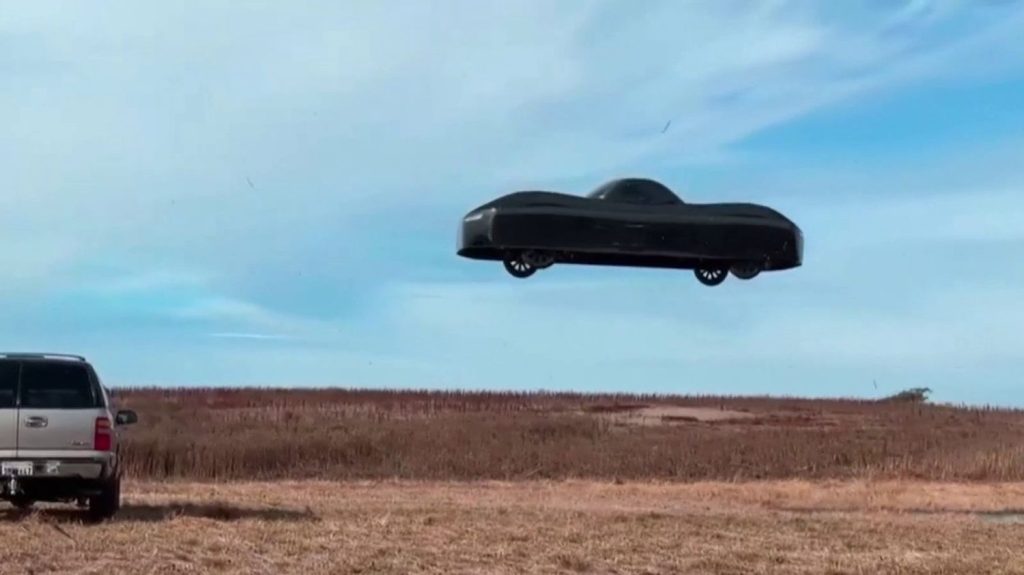 Transport : la voiture volante sera-t-elle bientôt le véhicule de demain ?
