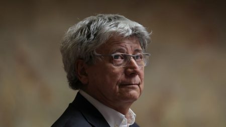 Effort de 40 milliards d'euros pour le budget 2026 : "Ça va être une saignée absolument terrible", estime Eric Coquerel, président de la commission des finances de l’Assemblée
