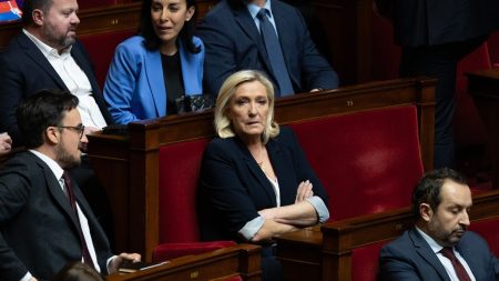 Avec la condamnation de Marine Le Pen, la menace de censure revient en force