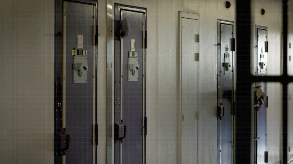 Prisons : Gérald Darmanin veut faire payer aux détenus une taxe d’incarcération