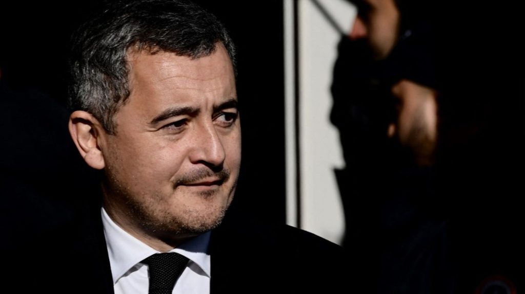 "C'est l'enchère pour gagner en capital politique et en notoriété" : Gérald Darmanin prépare sa candidature à la présidentielle de 2027