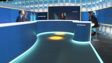 L'économie française face aux taxes américaines, la panthéonisation de Robert Badinter... Les informés du matin du mercredi 9 avril

          Tous les jours, les informés débattent de l'actualité autour de Salhia Brakhlia et Renaud Dély.