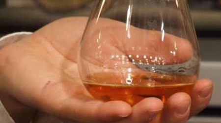 Les producteurs de cognac français toent un répit de 3 mois des tarifs chinois