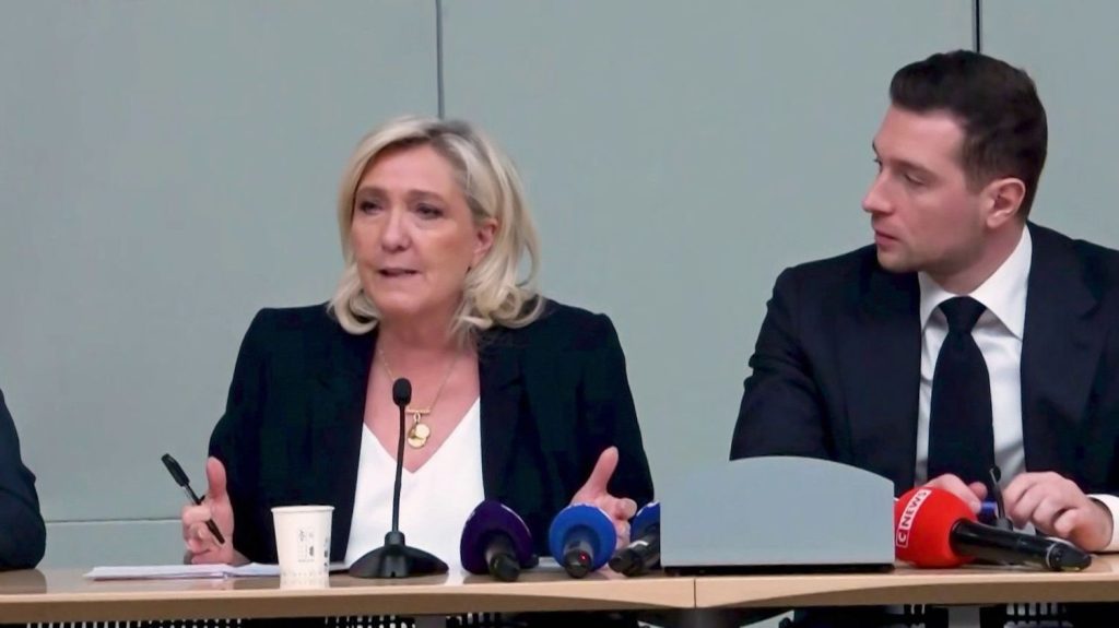 Condamnation de Marine Le Pen : le RN en ordre de bataille autour de sa cheffe de file
