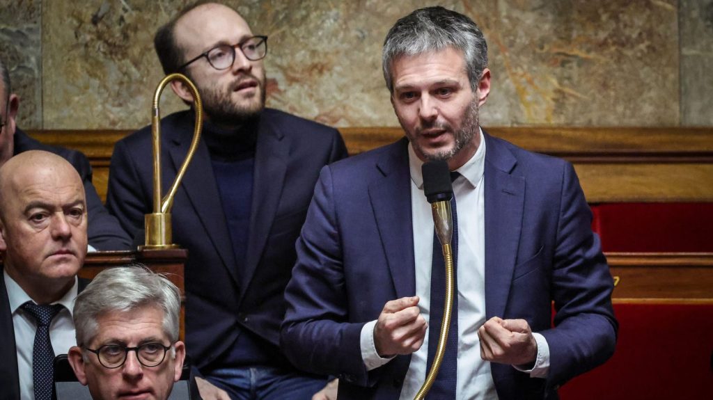 "Une peine courte peut être beaucoup plus efficace" qu'un aménagement de peine de prison, estime le député Loïc Kervran, après l'adoption d'une proposition de loi
