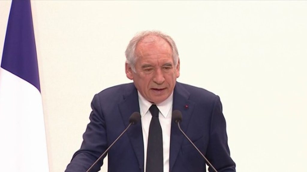 Dette publique : le Premier ministre sonne l'alarme