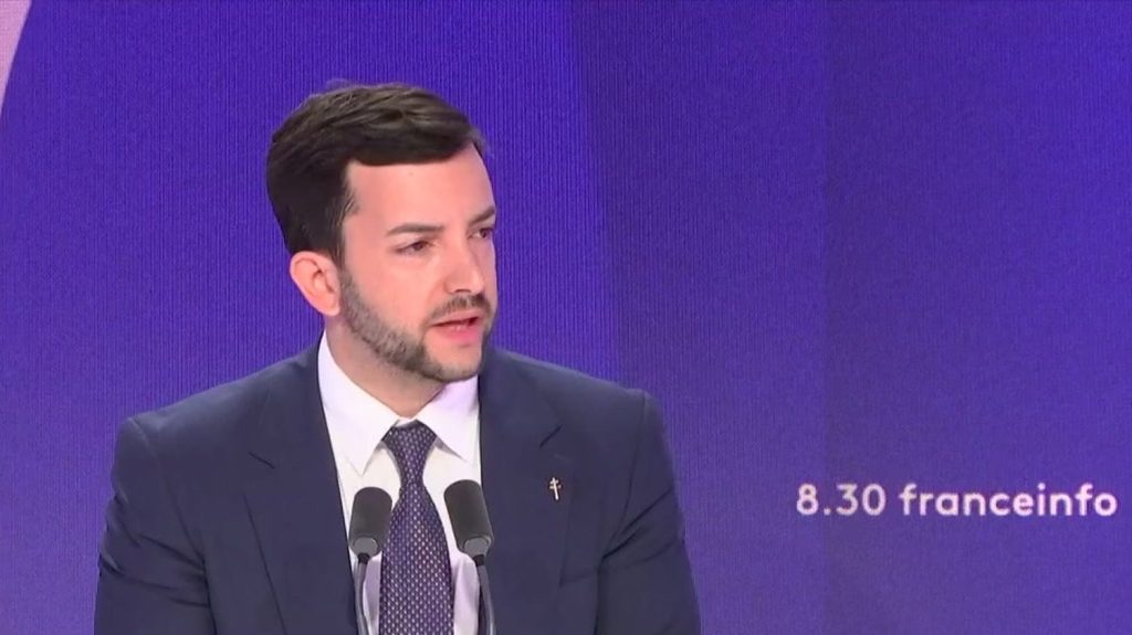 Présidentielle 2027 : pour Jean-Philippe Tanguy, Marine Le Pen "sera innocentée" et "est la candidate naturelle"
