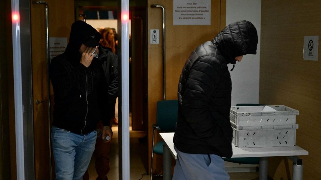 Viols de Mazan : sept accusés se maintiennent encore pour le procès en appel