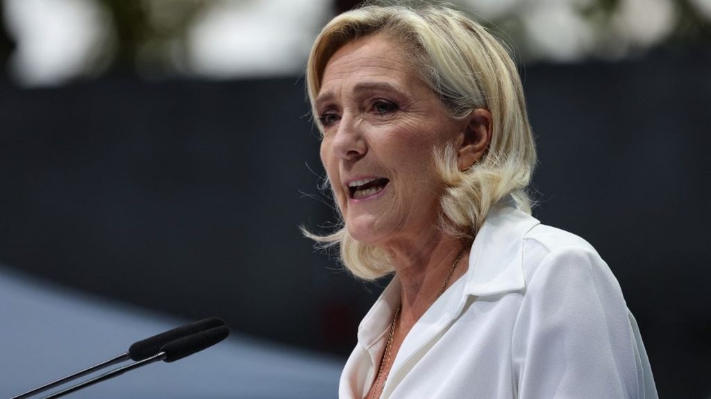 Rassemblement pour Marine Le Pen, contre-manifestation de gauche, meeting de Gabriel Attal... Le programme politique du dimanche 6 avril