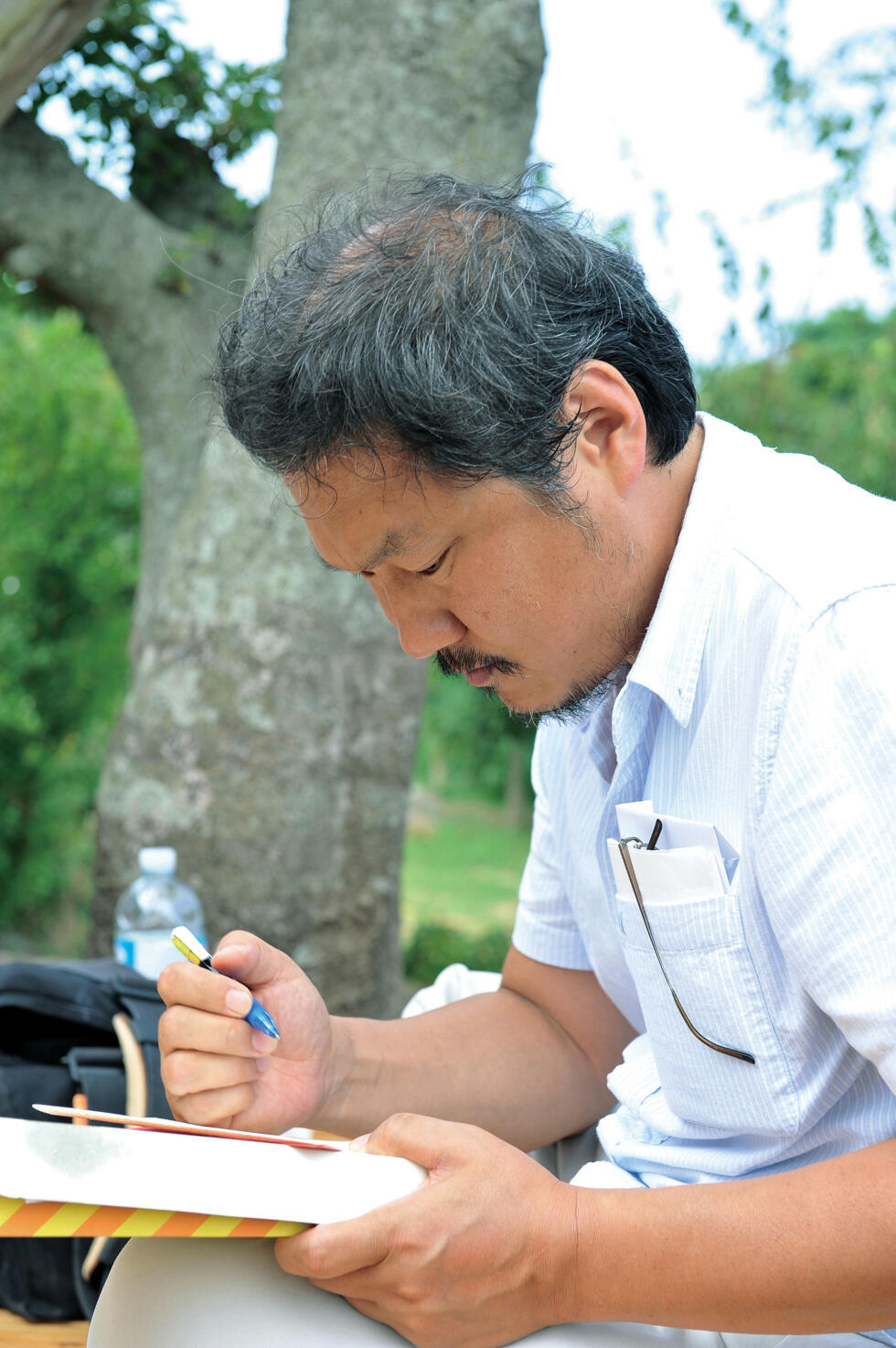 Le réalisateur sud-coréen Hong Sangsoo à Cannes en 2012.