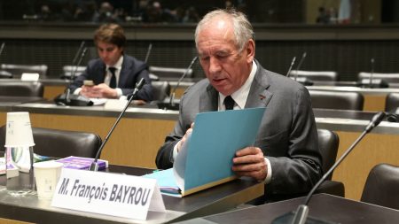 :
    Édito



  



  


      

  

  
                    



  


      :
    Édito



  



  


    
    Affaire Bétharram : François Bayrou dénonce des accusations infondées mais a-t-il convaincu ?