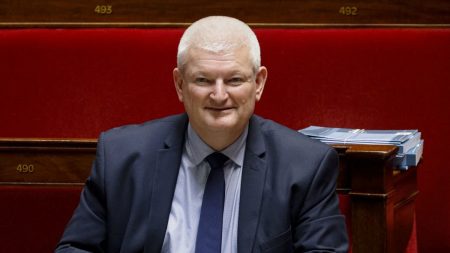 Aide à mourir : Olivier Falorni défend une loi "solide et équilibrée" avant le vote à l’Assemblée nationale
