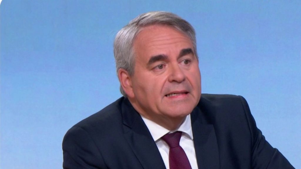 Bruno Retailleau élu président LR : "Il a le tempérament et les qualités pour permettre à chacun de travailler ensemble", juge Xavier Bertrand