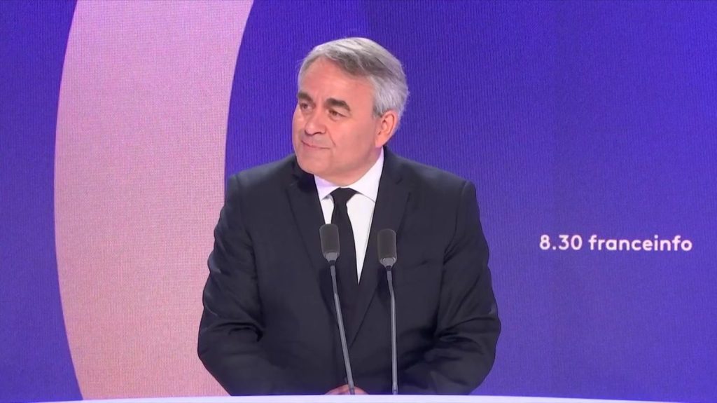 Budget : "Fusionnons les élus départementaux et régionaux", suggère Xavier Bertrand, président des Hauts-de-France