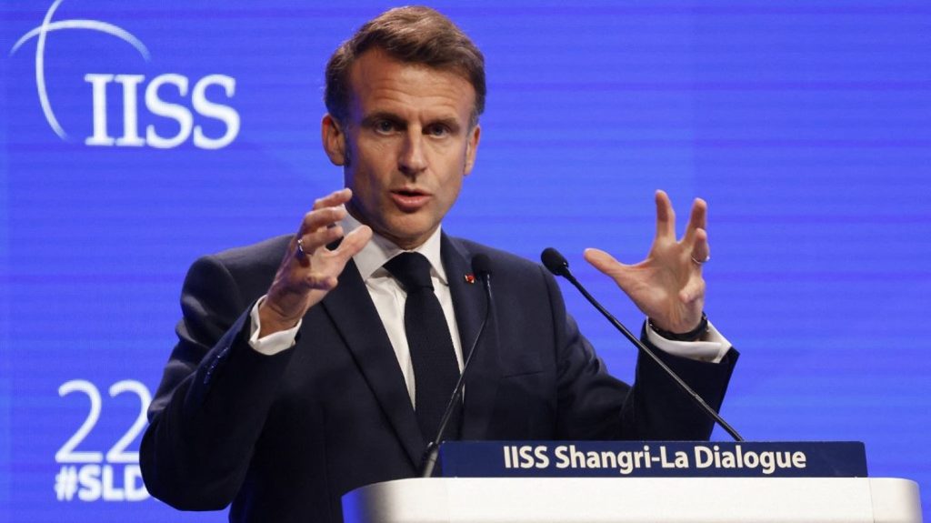 "Comparer la question de Taïwan au problème ukrainien est inacceptable", réagit la Chine après les propos d'Emmanuel Macron sur l'île convoitée par Pékin
