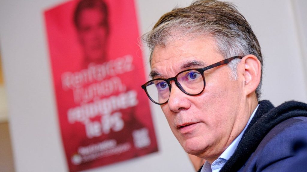 Congrès du PS : Olivier Faure appelle Boris Vallaud à le "rejoindre" pour "former une nouvelle direction"