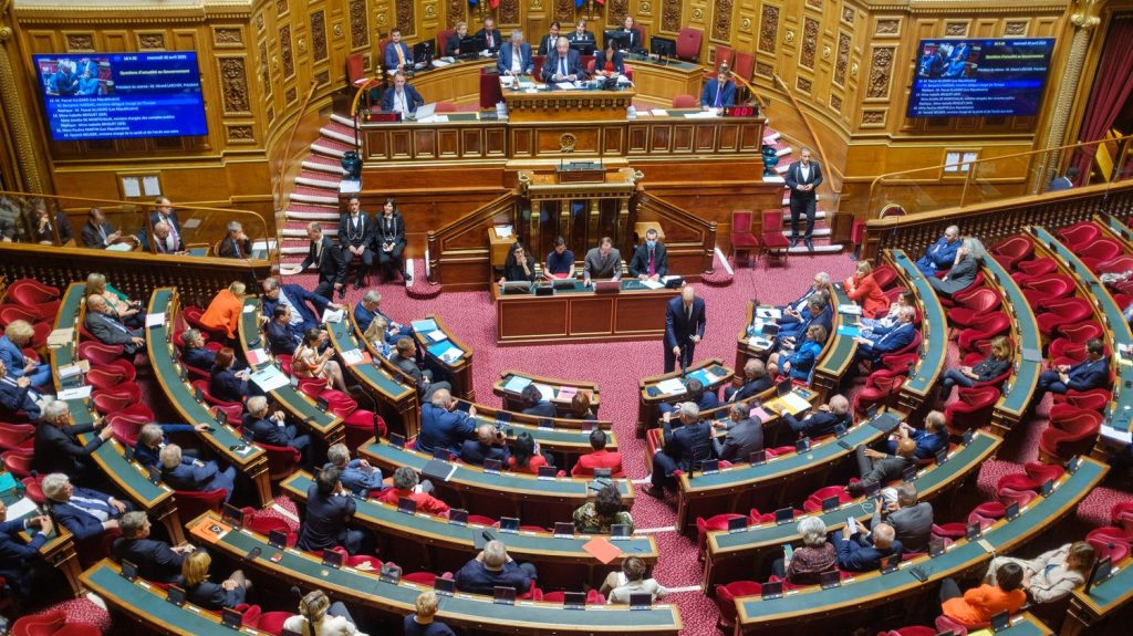 Condamnations pour homosexualité : le Sénat adopte à nouveau une loi de réhabilitation, sans volet indemnitaire
