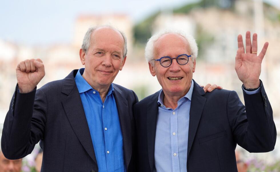 Les réalisateurs belges Luc Dardenne (L) et Jean-Pierre Dardenne lors de la 75e édition du Festival de Cannes en 2022.