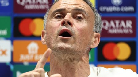 Le patron du PSG Enrique salue les progrès de l'équipe depuis que la Ligue des champions bouleverse à Arsenal
