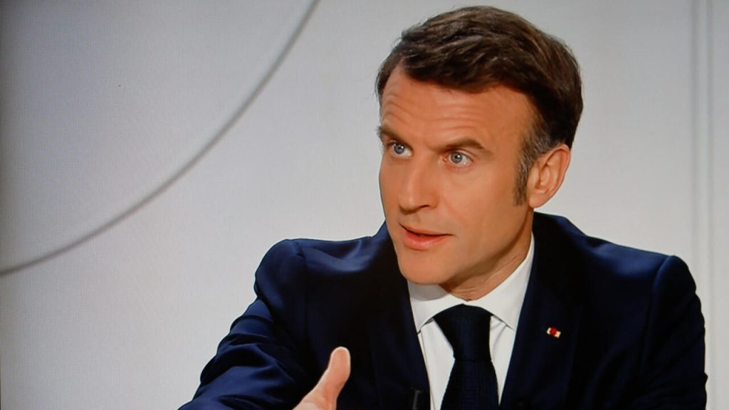 Le président Macron devrait déployer un plan de deux ans au milieu de la perspective des référendums