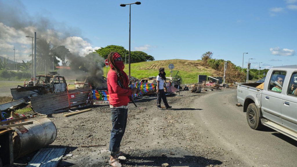 Les quartiers les plus pauvres de Nouméa ont encore du mal à se reconstruire, un an après des émeutes