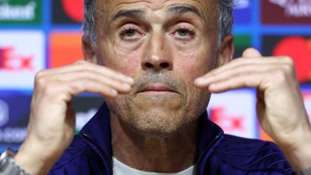 Ligue des champions: le patron du PSG Enrique avertit les joueurs qui ne sont pas terminés contre Villa