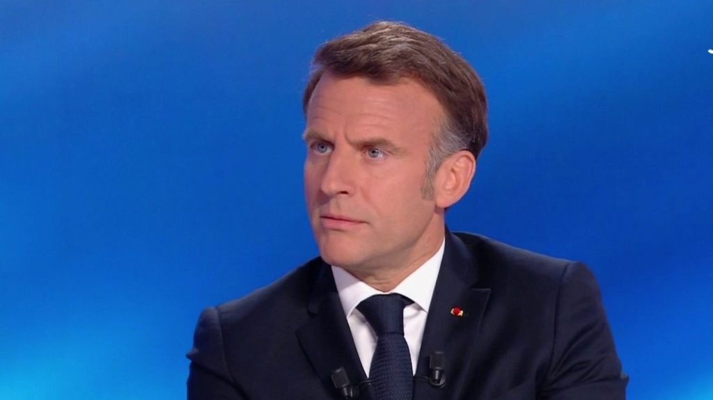 Interview d'Emmanuel Macron : le président a-t-il convaincu les Français ?