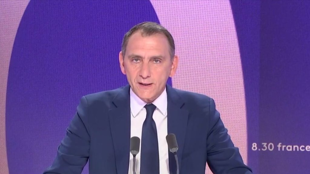 Tacle de Marine Le Pen à Jordan Bardella en Nouvelle-Calédonie : "Tout va bien au RN, Marine et Jordan travaillent ensemble", assure Laurent Jacobelli