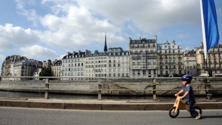 Paris pédales devant Amsterdam en course pour les rues adaptées aux enfants