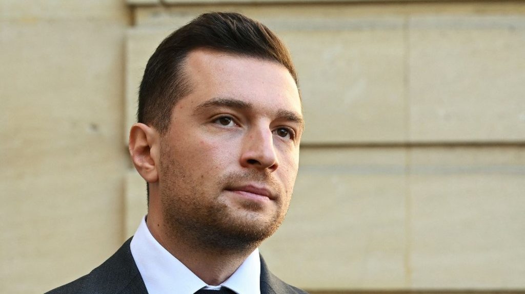 Élection présidentielle en Roumanie : "Il y a évidemment eu des ingérences de la France, d’élus français, dans ces élections", affirme Jordan Bardella