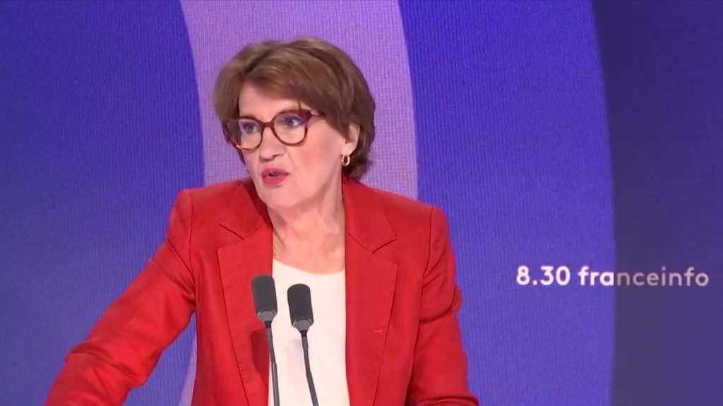 Proposition de loi visant à "lever les contraintes" dans l'agriculture : "Les agriculteurs attendent beaucoup de ce texte", selon la ministre