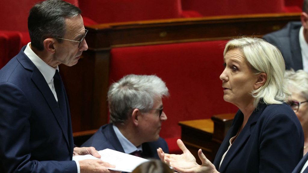 :
    Édito



  



  


      

  

  
    Le RN nerveux face à l’ascension de Bruno Retailleau

          La percée dans les sondages du ministre de l'Intérieur, notamment auprès des électeurs RN, inquiète Le Rassemblement national. Marine Le Pen lance l’assaut.