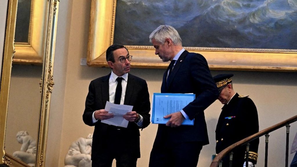 Retailleau/Wauquiez, le bras de fer à la tête des LR