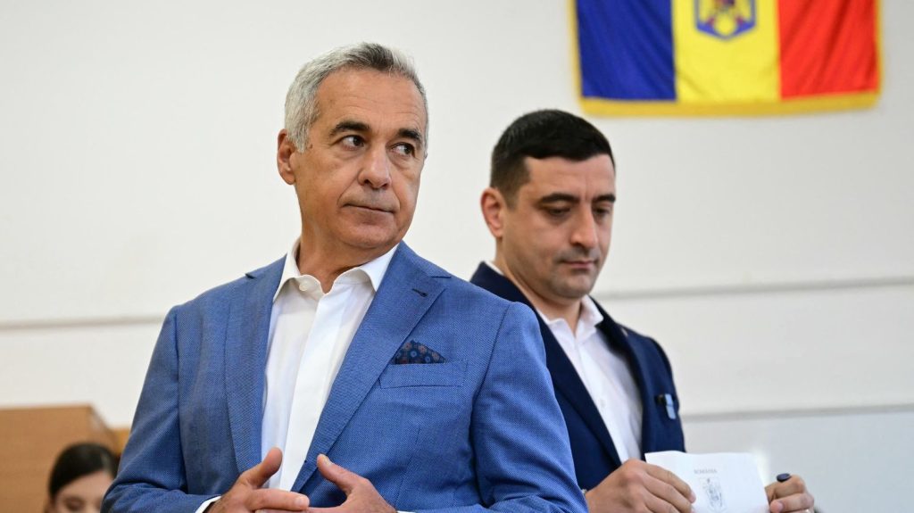 Présidentielle en Roumanie : le candidat d'extrême droite largement en tête du premier tour, selon un sondage de sortie des urnes