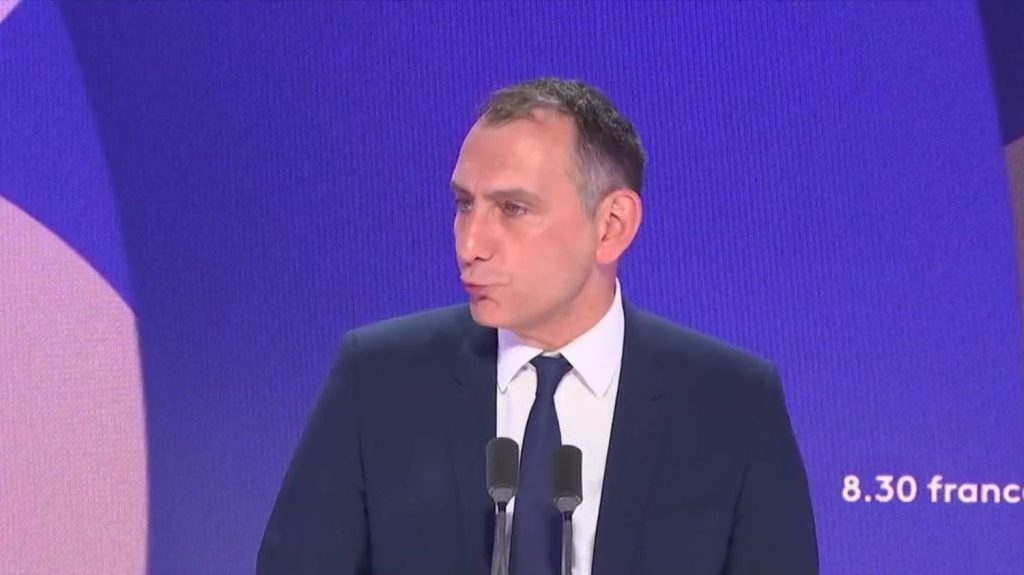 Commémorations du 9-Mai en Russie : "C'est une démonstration de force" de Vladimir Poutine, estime Laurent Jacobelli, porte-parole du RN