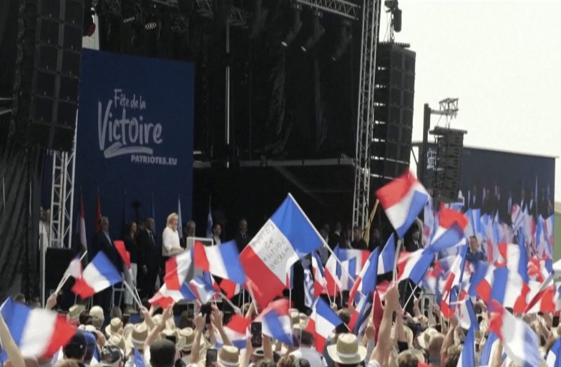 Le Pen/Bardella : unité affichée contre Bruxelles