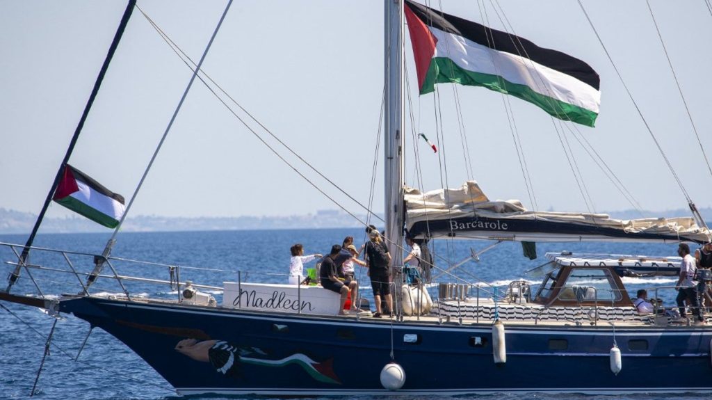 Bateau pour Gaza intercepté : au moins sept militants n'ont pas accepté leur expulsion d'Israël dont l'eurodéputé Rima Hassan