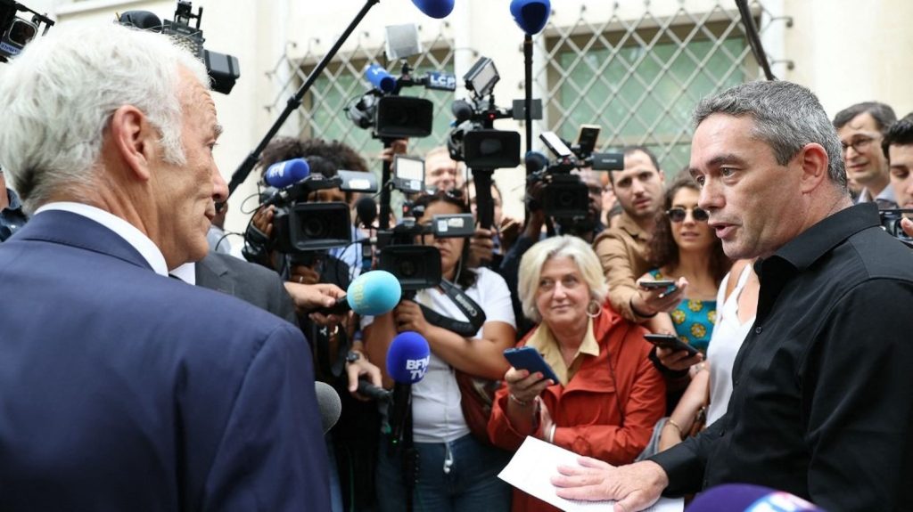 Conclave sur les retraites : le rendez-vous des occasions manquées

          Après l’échec des négociations sur les retraites, notamment sur la pénibilité et l’âge de la décote, François Bayrou invite, mardi, les partenaires sociaux à Matignon pour tenter de relancer le dialogue.