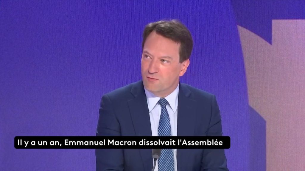 "Pour qu'il y ait dissolution, il faut soit que ça soit inévitable, soit que quelqu'un y ait un intérêt", analyse le constitutionnaliste Jean-Philippe Derosier