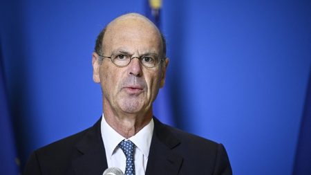La politique de Donald Trump a "réveillé l'Europe", estime le ministre de l'Economie, Eric Lombard