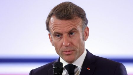 Emmanuel Macron se rendra le 15 juin au Groenland, territoire autonome du Danemark convoité par Donald Trump