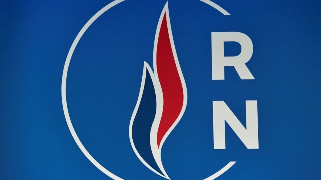 Un employé du Rassemblement national tente de se suicider au siège du parti