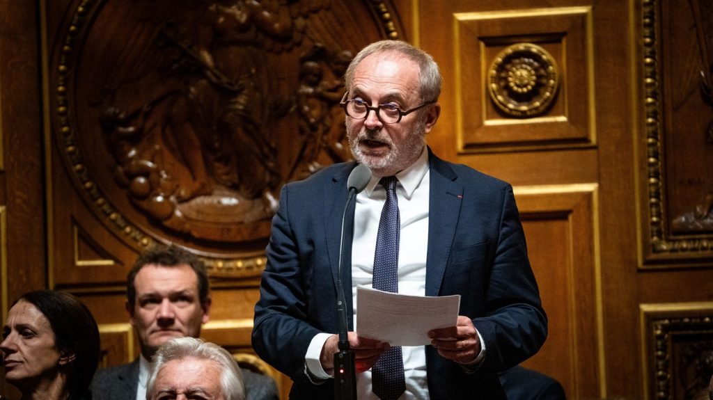 INFO FRANCETV. Soumission chimique : le sénateur Joël Guerriau, soupçonné d'avoir drogué la députée Sandrine Josso, sera jugé en novembre