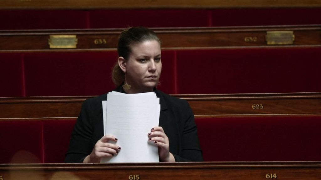Conclave sur les retraites : LFI va déposer une motion de censure s'il n'y a pas d'accord sur l'abrogation des 64 ans