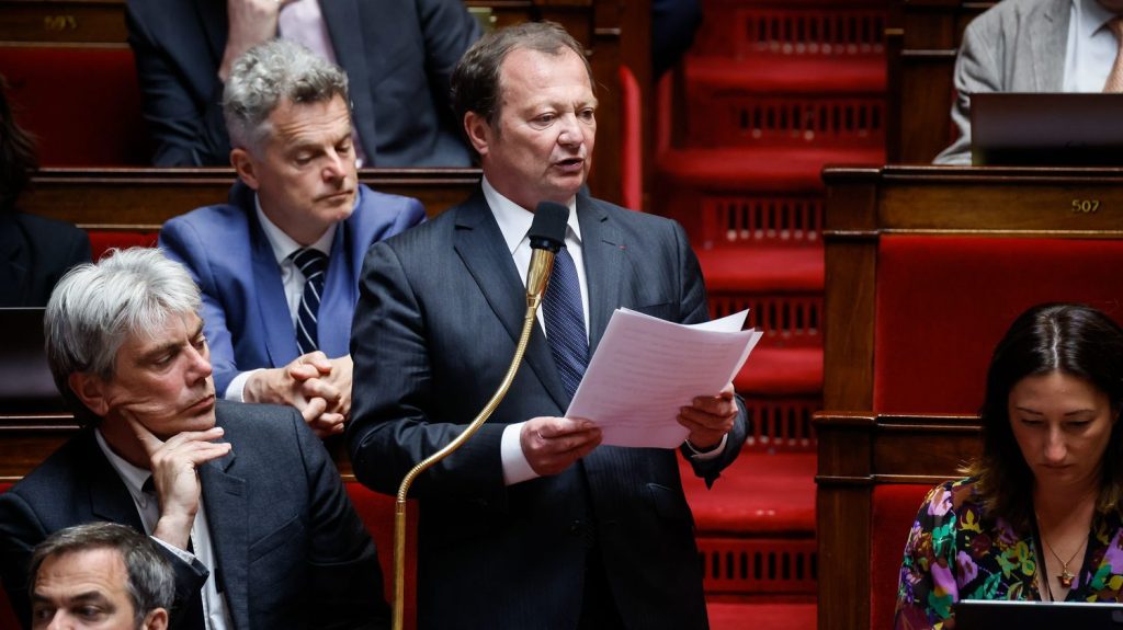 Réforme des retraites : en votant symboliquement pour son abrogation, l'Assemblée nationale risque de durcir les positions en fin de "conclave"