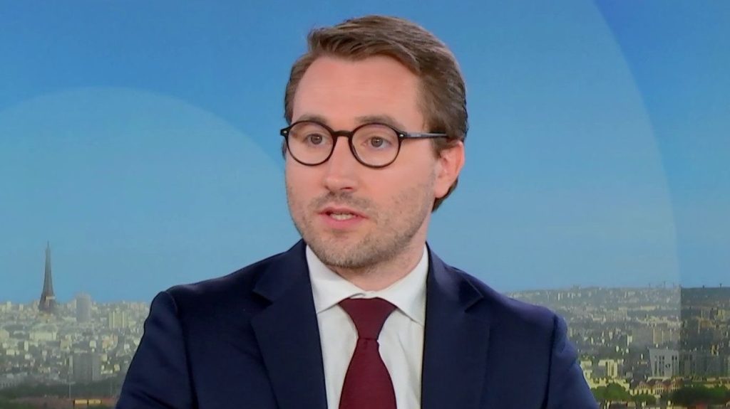 Sondages : "Il y a une difficulté, notamment pour capter les populations les plus jeunes, les plus populaires", constate le député LFI Antoine Léaument