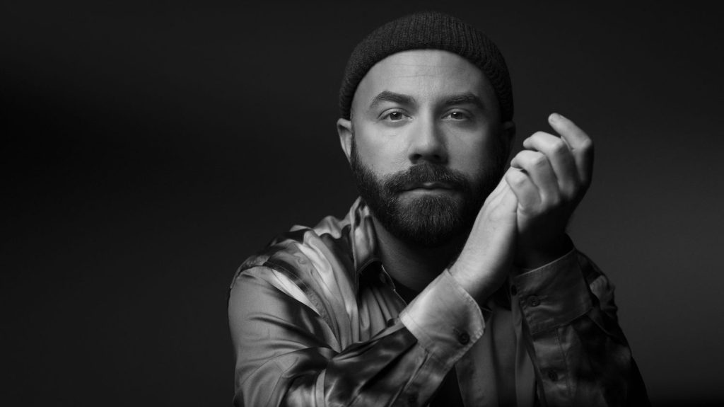Woodkid a composé la musique du jeu vidéo "Death Stranding 2" en dépliant les chansons "comme un origami".