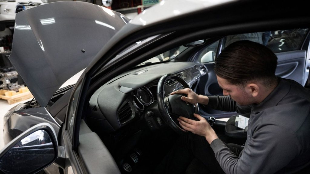 Airbags Takata : l'UFC-Que Choisir lance une action de groupe contre Stellantis en France